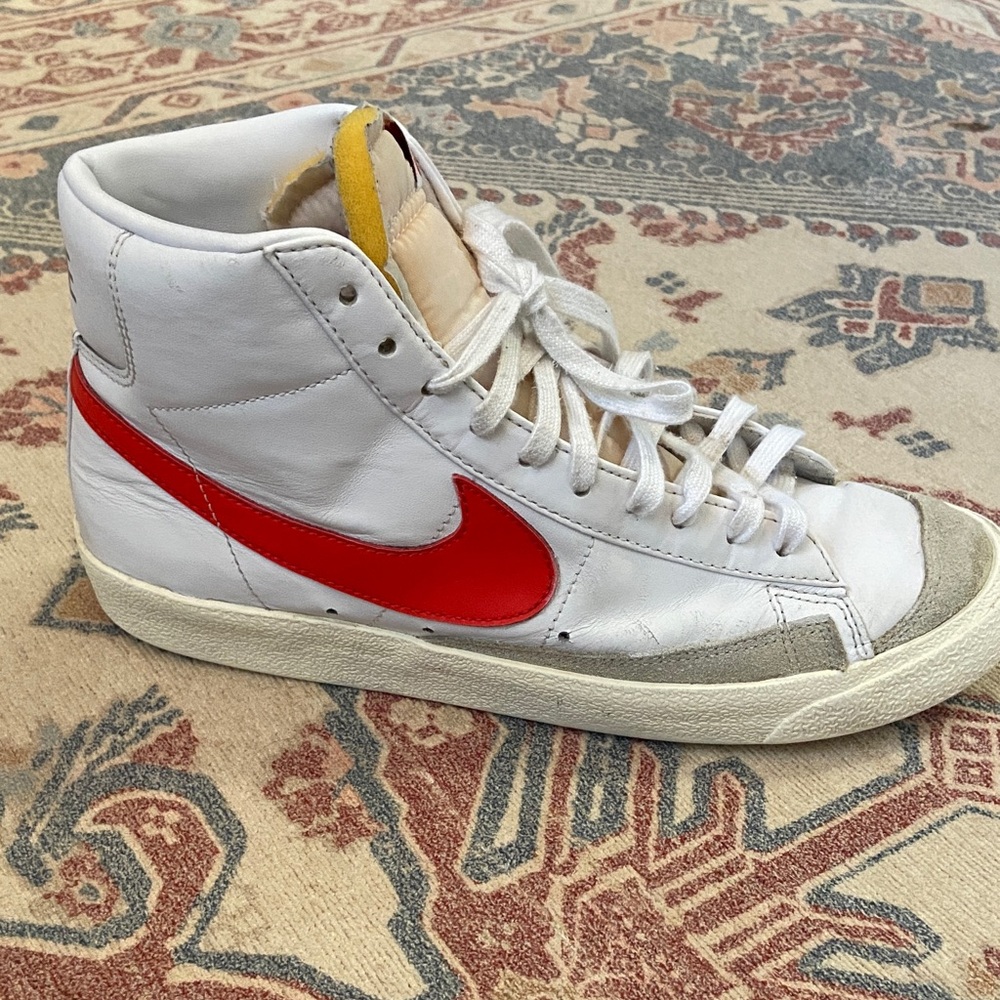 Nike High-Top Sneakers - Picture 5 of 16